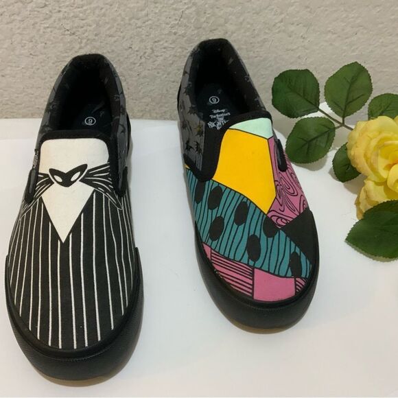 Disney X Ground Up Tim Burton's Nightmare Before Christmas Jack & Sally Loafer's - Picture 1 of 10
